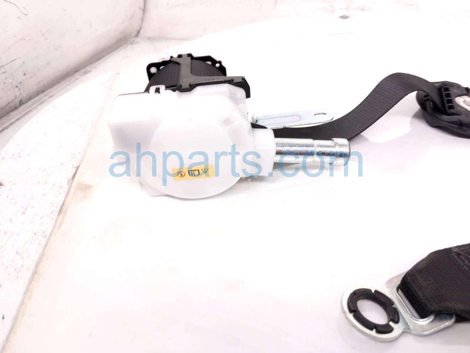 2024 Toyota Rav 4 Front Driver Seat Belt Black 73220 06390 C3 Replacement 2024 Toyota Rav 4 Front Driver Seat Belt Black 73220 06390 C3 Replacement thumbnail