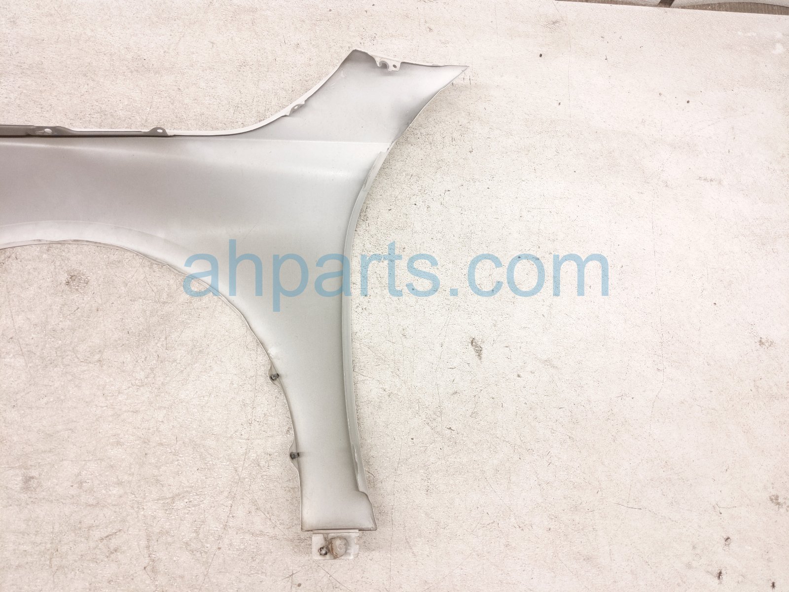2018 Honda Accord Front Passenger Fender White 60210 TVA A00ZZ Replacement 2018 Honda Accord Front Passenger Fender White 60210 TVA A00ZZ Replacement thumbnail