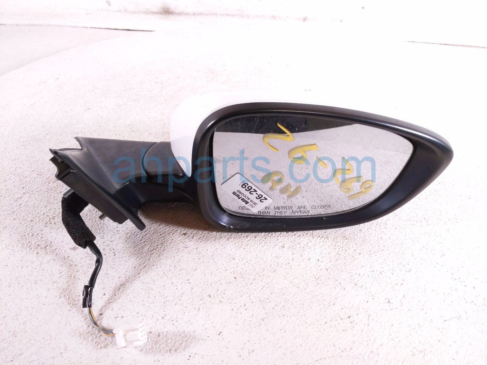 2018 Honda Accord Rear Passenger Side View Mirror White 76208 TVA A02 Replacement 2018 Honda Accord Rear Passenger Side View Mirror White 76208 TVA A02 Replacement thumbnail