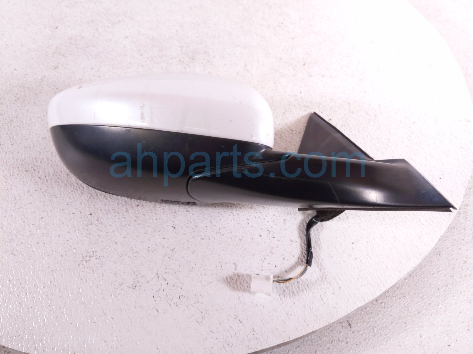 2018 Honda Accord Rear Passenger Side View Mirror White 76208 TVA A02 Replacement 2018 Honda Accord Rear Passenger Side View Mirror White 76208 TVA A02 Replacement thumbnail
