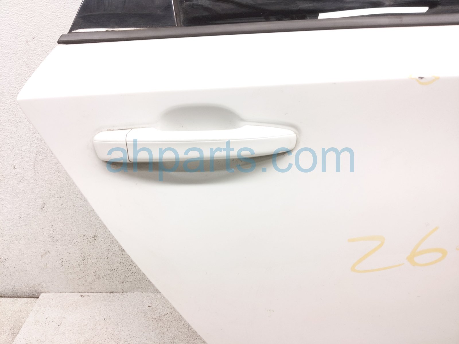 2018 Honda Accord Rear Passenger Door White No Inside Trim 67510 TVA 325ZZ Replacement 2018 Honda Accord Rear Passenger Door White No Inside Trim 67510 TVA 325ZZ Replacement thumbnail