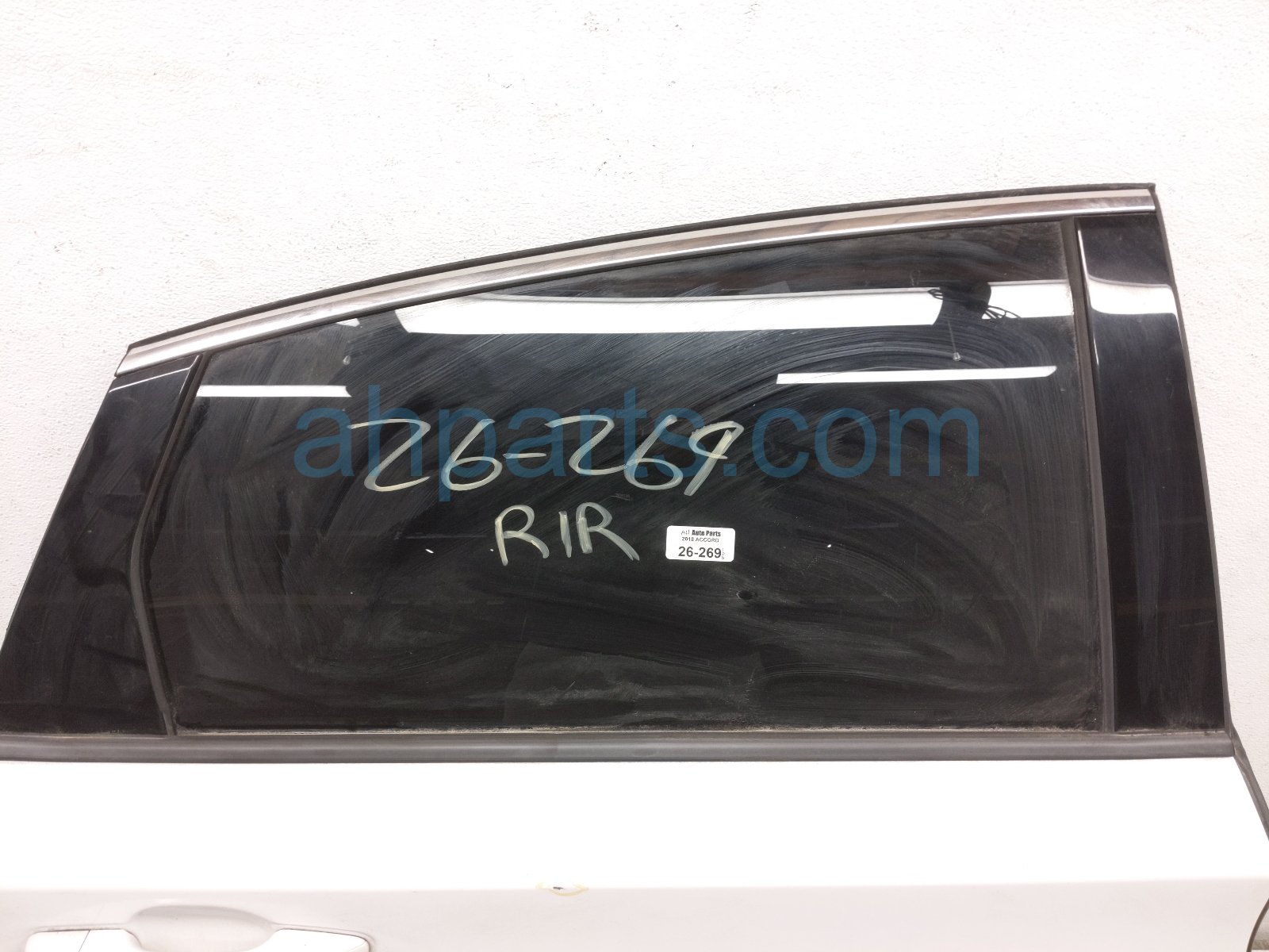 2018 Honda Accord Rear Passenger Door White No Inside Trim 67510 TVA 325ZZ Replacement 2018 Honda Accord Rear Passenger Door White No Inside Trim 67510 TVA 325ZZ Replacement thumbnail