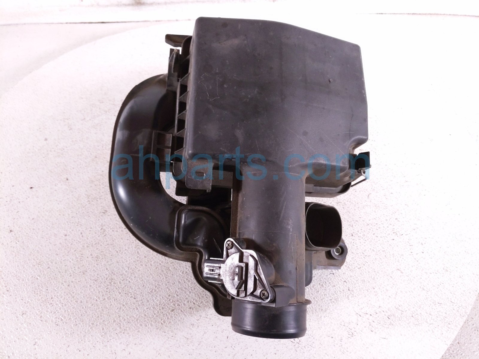 Honda AIR CLEANER INTAKE BOX