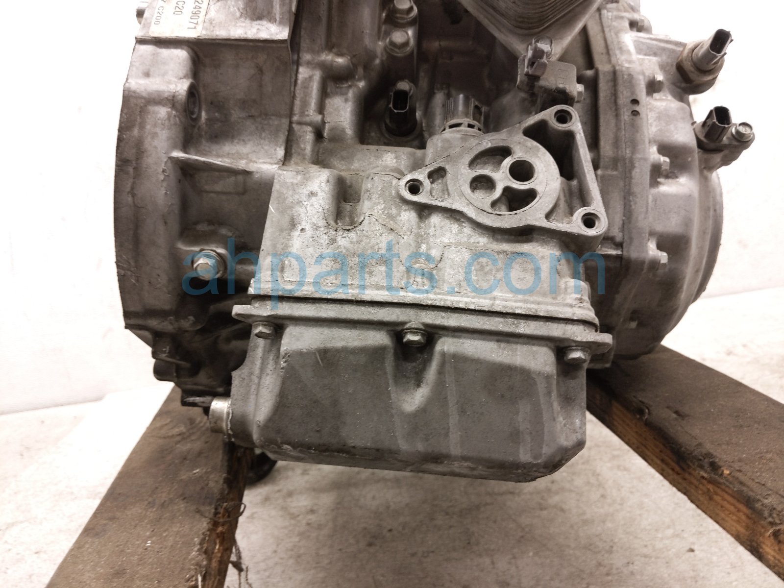 2018 Honda Accord Automatic Transmission = 96k Mi 20031 6A7 010 Replacement 2018 Honda Accord Automatic Transmission = 96k Mi 20031 6A7 010 Replacement thumbnail