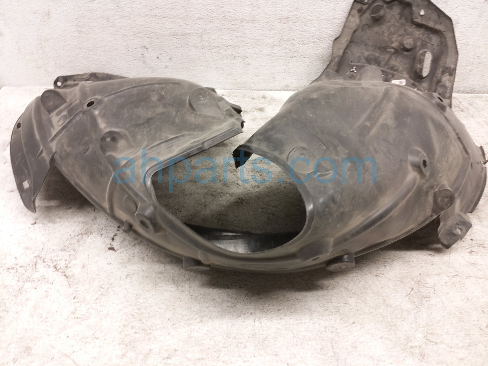 2025 Honda Civic Front Passenger Inner Fender Liner 74100 T56 A00 Replacement 2025 Honda Civic Front Passenger Inner Fender Liner 74100 T56 A00 Replacement thumbnail