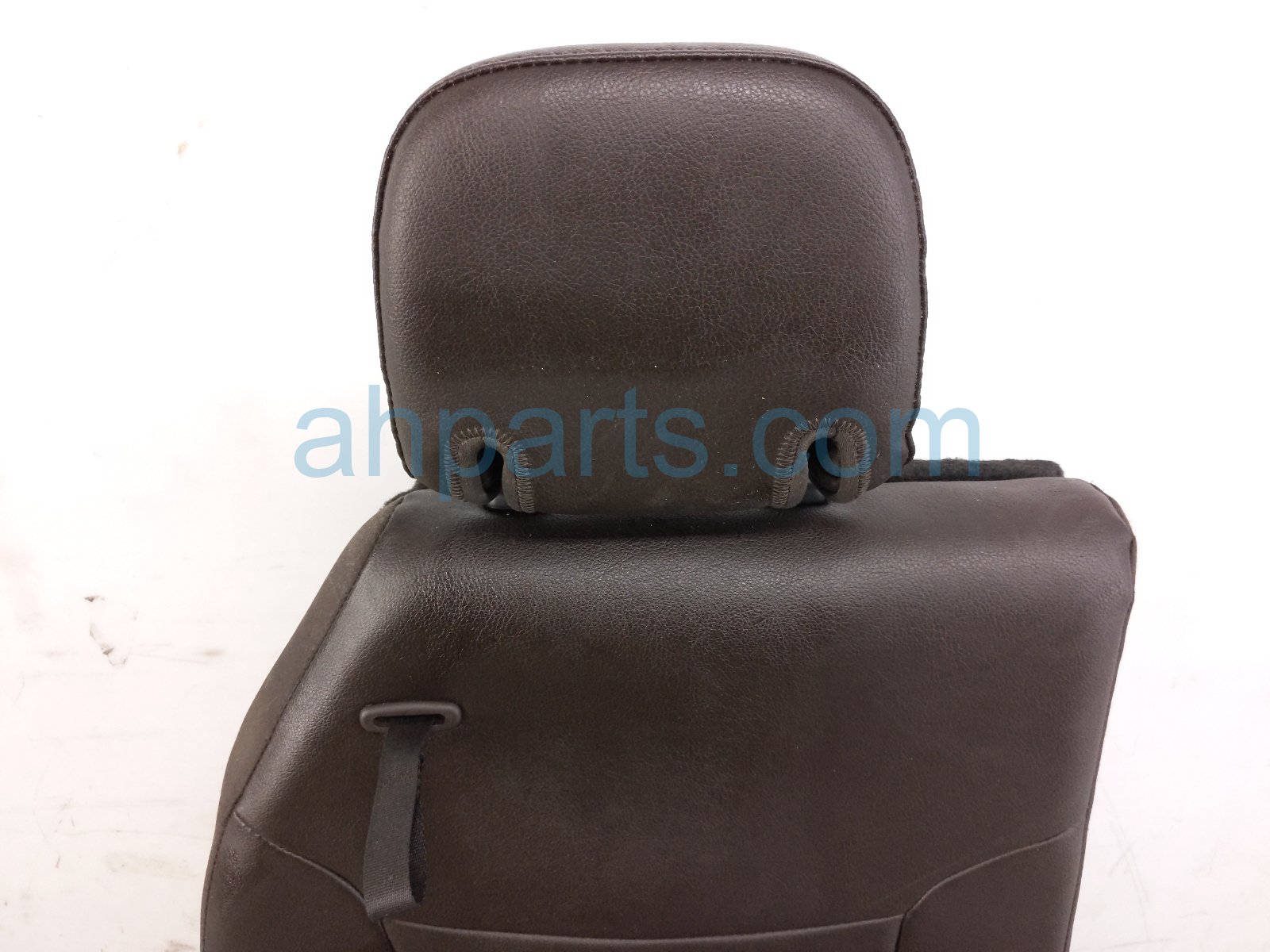 2022 Toyota Sienna Rear / Back (3rd Row) 3rd Row Passenger Seat Brown Leather 79023 08350 C2 Replacement 2022 Toyota Sienna Rear / Back (3rd Row) 3rd Row Passenger Seat Brown Leather 79023 08350 C2 Replacement thumbnail