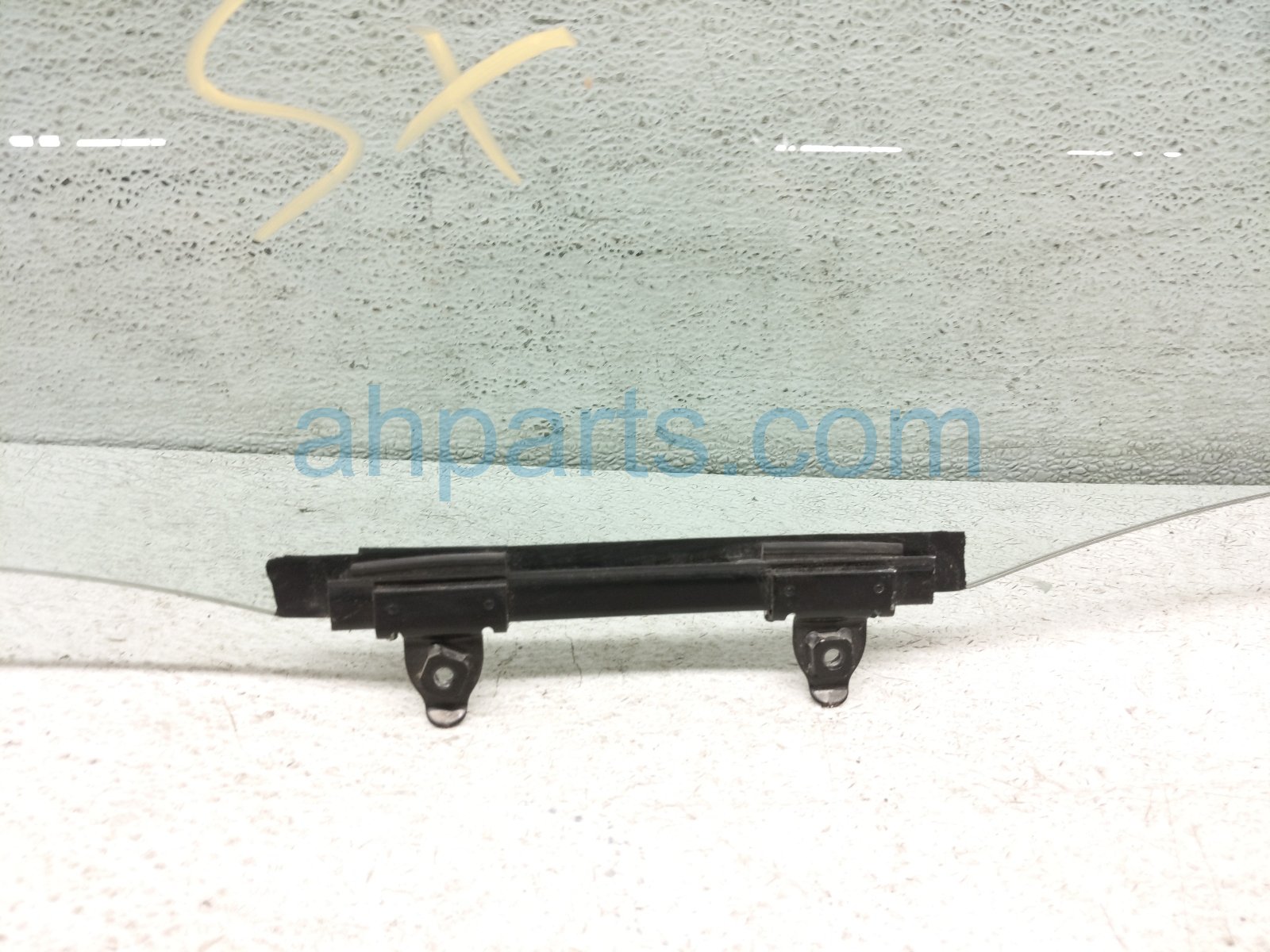 2024 Toyota Tacoma Front Passenger Door Glass Window 68101 AK010 Replacement 2024 Toyota Tacoma Front Passenger Door Glass Window 68101 AK010 Replacement thumbnail