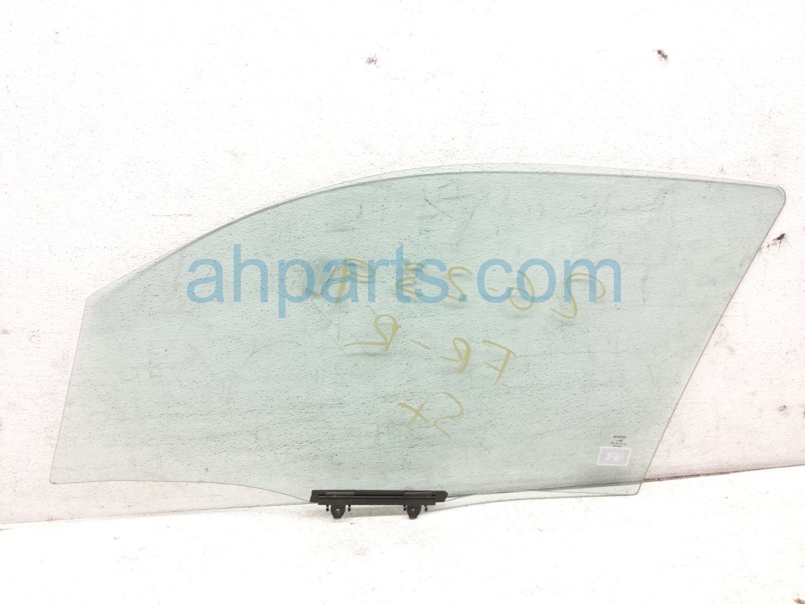 2024 Toyota Tacoma Front Passenger Door Glass Window 68101 AK010 Replacement 2024 Toyota Tacoma Front Passenger Door Glass Window 68101 AK010 Replacement thumbnail