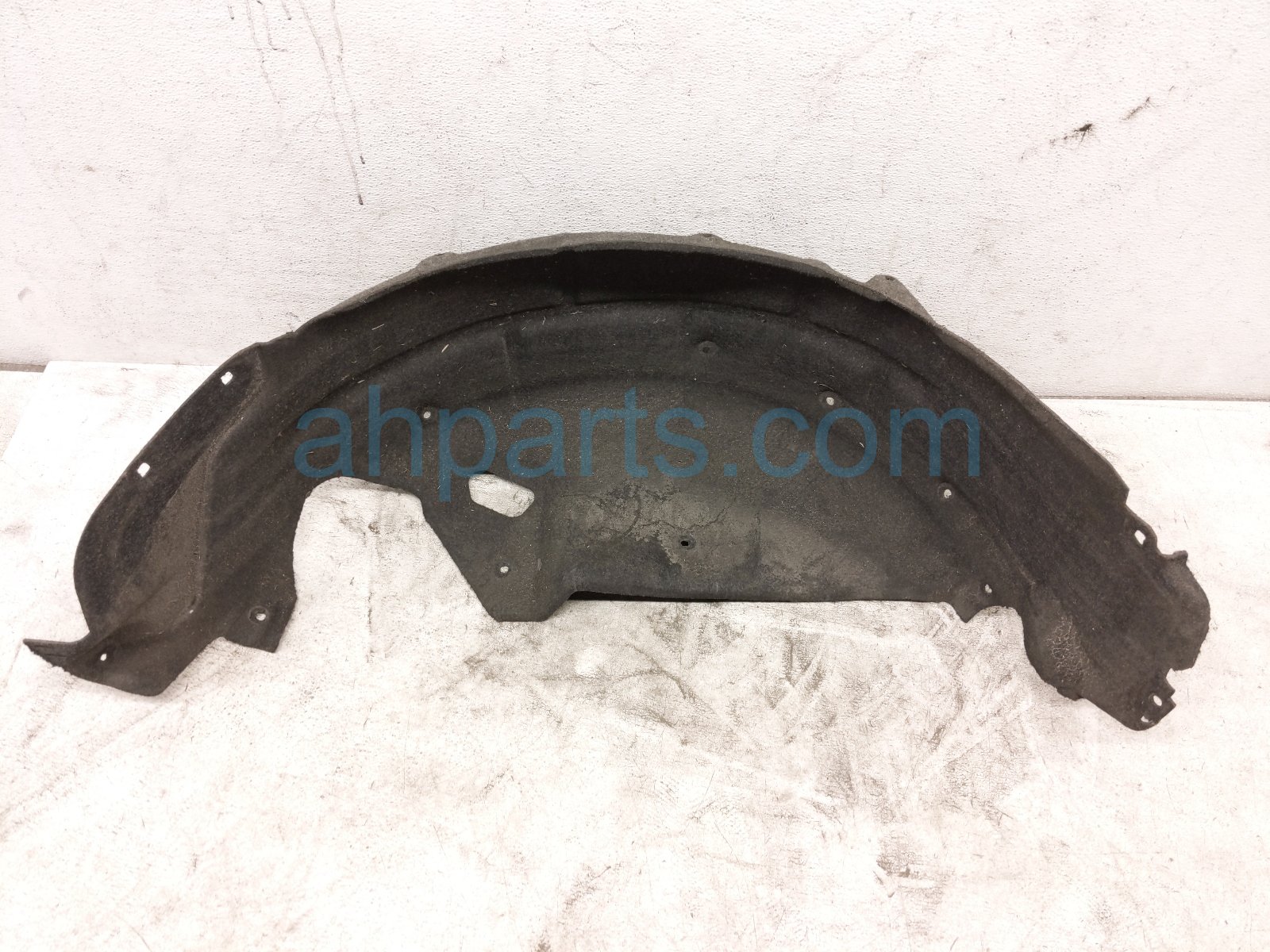 $59 Toyota RR/RH INNER FENDER LINER