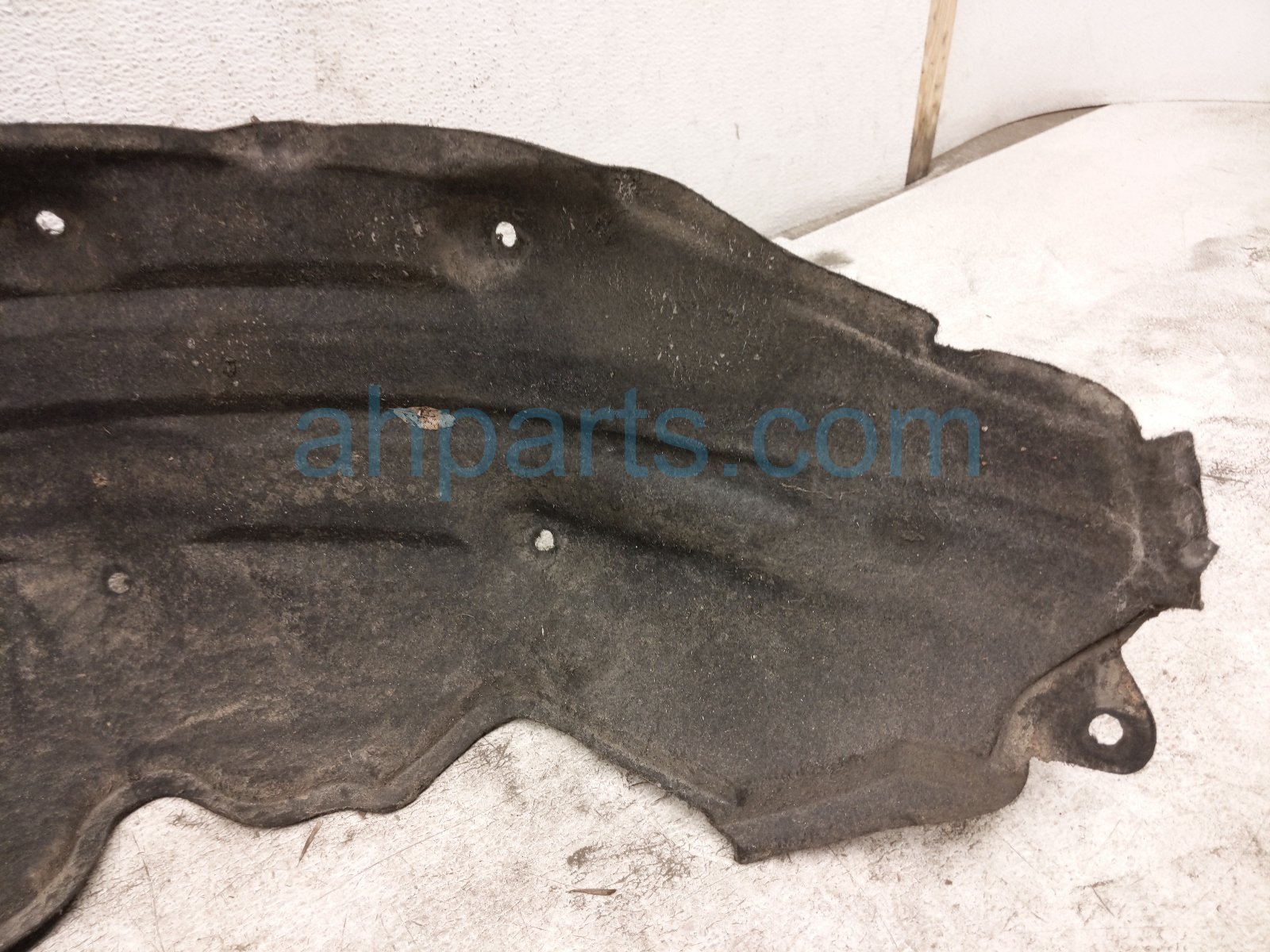 2020 Toyota Highlander Rear Passenger Inner Fender Liner 65637 0E070 Replacement 2020 Toyota Highlander Rear Passenger Inner Fender Liner 65637 0E070 Replacement thumbnail