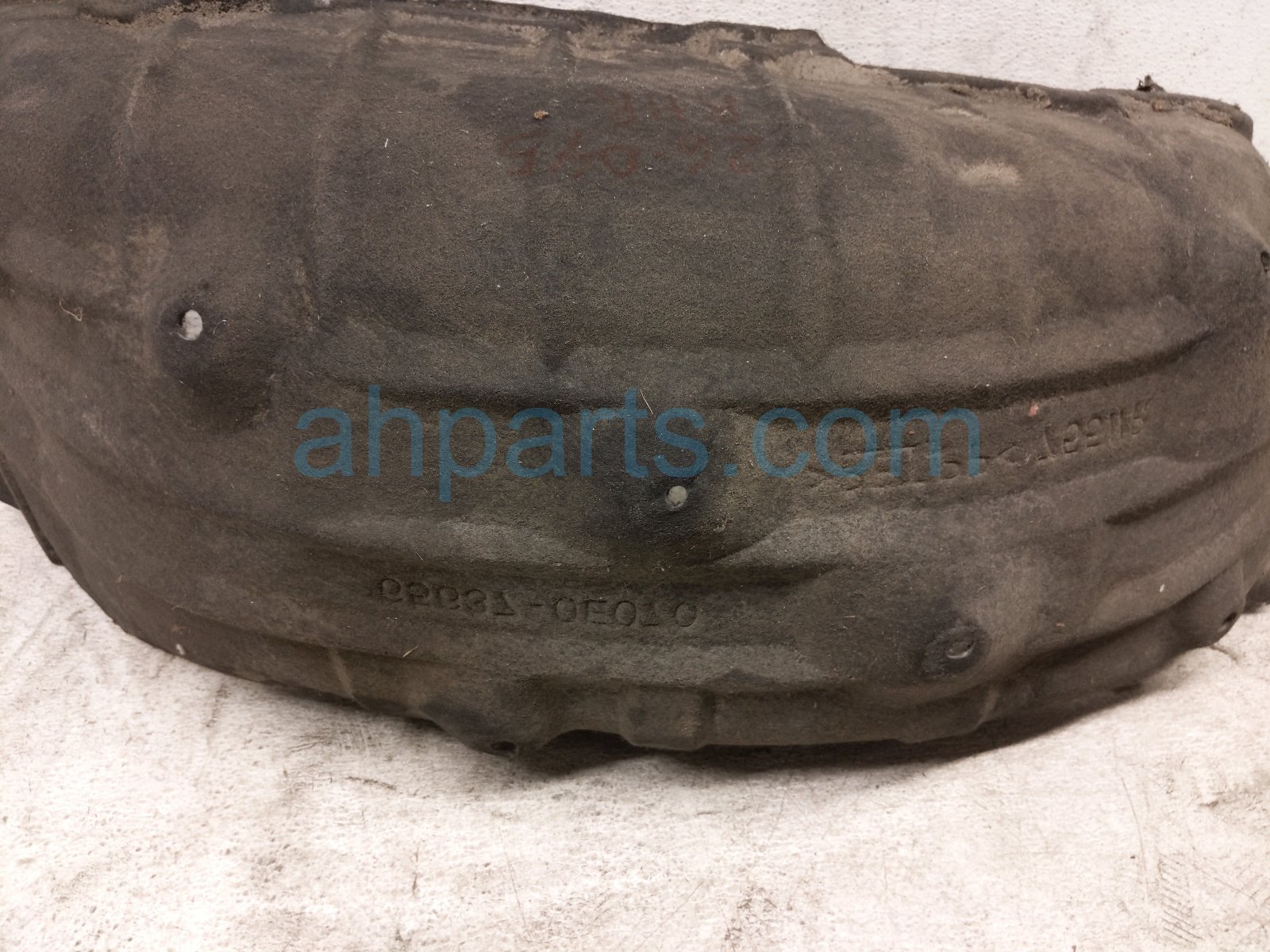 2020 Toyota Highlander Rear Passenger Inner Fender Liner 65637 0E070 Replacement 2020 Toyota Highlander Rear Passenger Inner Fender Liner 65637 0E070 Replacement thumbnail