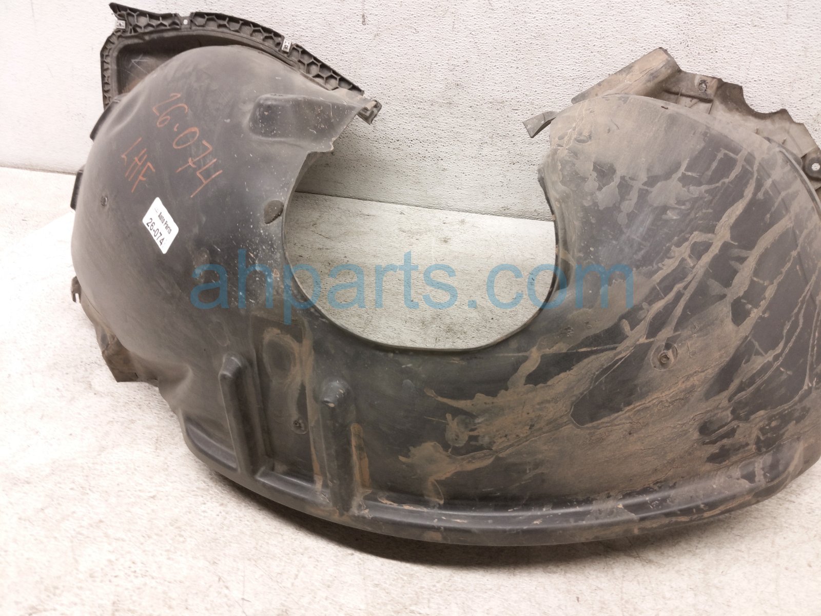 2024 Volkswagen Taos Front Driver Inner Fender Liner 2GJ 805 911 E Replacement 2024 Volkswagen Taos Front Driver Inner Fender Liner 2GJ 805 911 E Replacement thumbnail