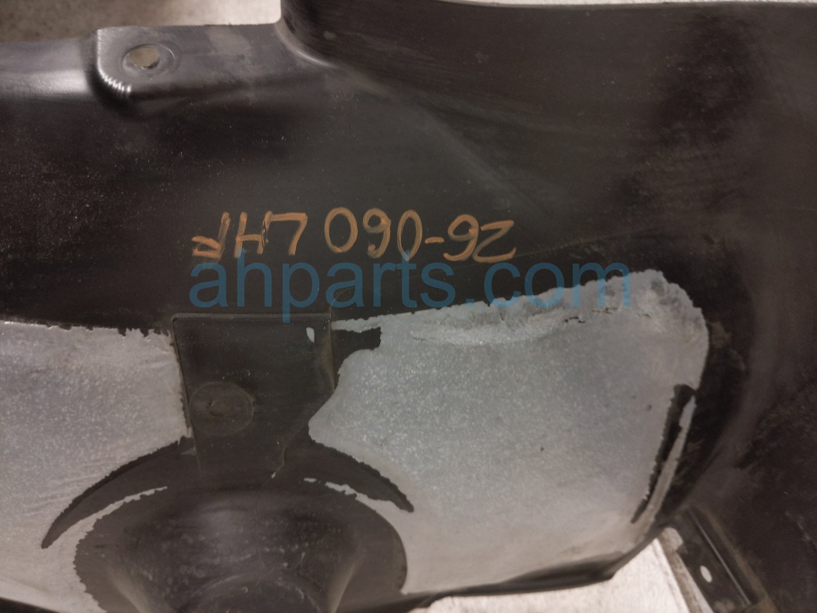 2023 BMW Mini Cooper Front Driver Inner Fender Liner 51 71 9 447 827 Replacement 2023 BMW Mini Cooper Front Driver Inner Fender Liner 51 71 9 447 827 Replacement thumbnail