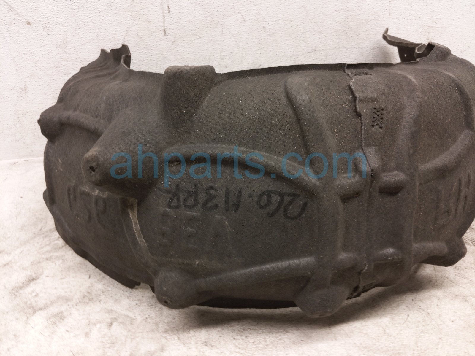 2025 BMW I4 Rear Passenger Inner Fender Liner 51 71 9 448 018 Replacement 2025 BMW I4 Rear Passenger Inner Fender Liner 51 71 9 448 018 Replacement thumbnail