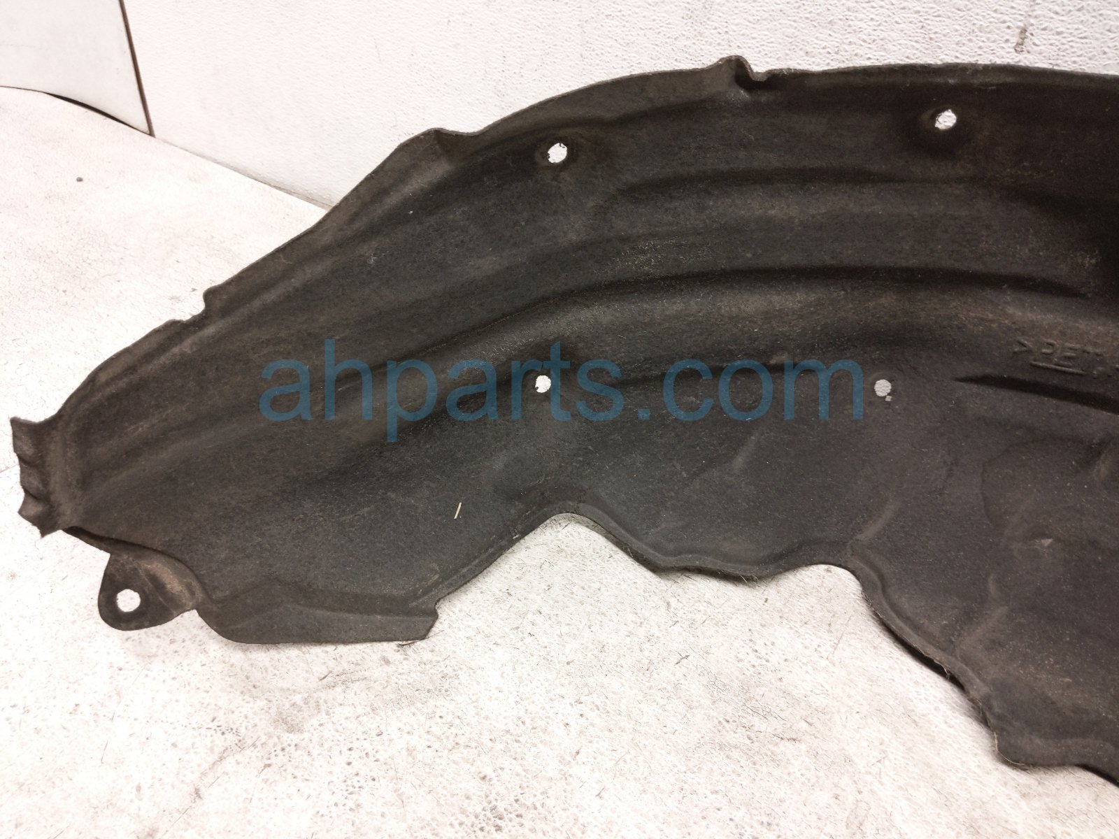 2020 Toyota Highlander Rear Driver Inner Fender Liner 65638 0E070 Replacement 2020 Toyota Highlander Rear Driver Inner Fender Liner 65638 0E070 Replacement thumbnail