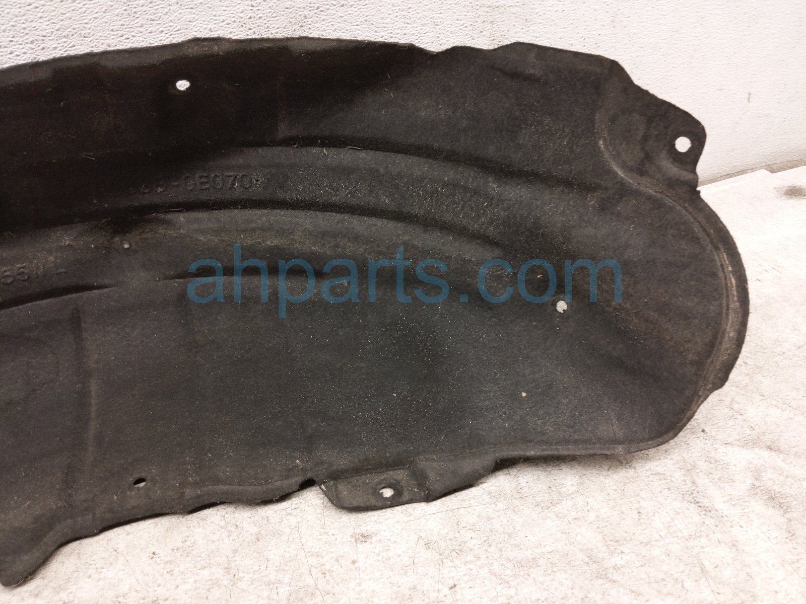 2020 Toyota Highlander Rear Driver Inner Fender Liner 65638 0E070 Replacement 2020 Toyota Highlander Rear Driver Inner Fender Liner 65638 0E070 Replacement thumbnail