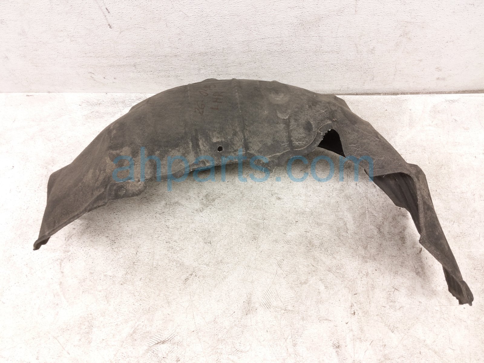 2020 Toyota Highlander Rear Driver Inner Fender Liner 65638 0E070 Replacement 2020 Toyota Highlander Rear Driver Inner Fender Liner 65638 0E070 Replacement thumbnail