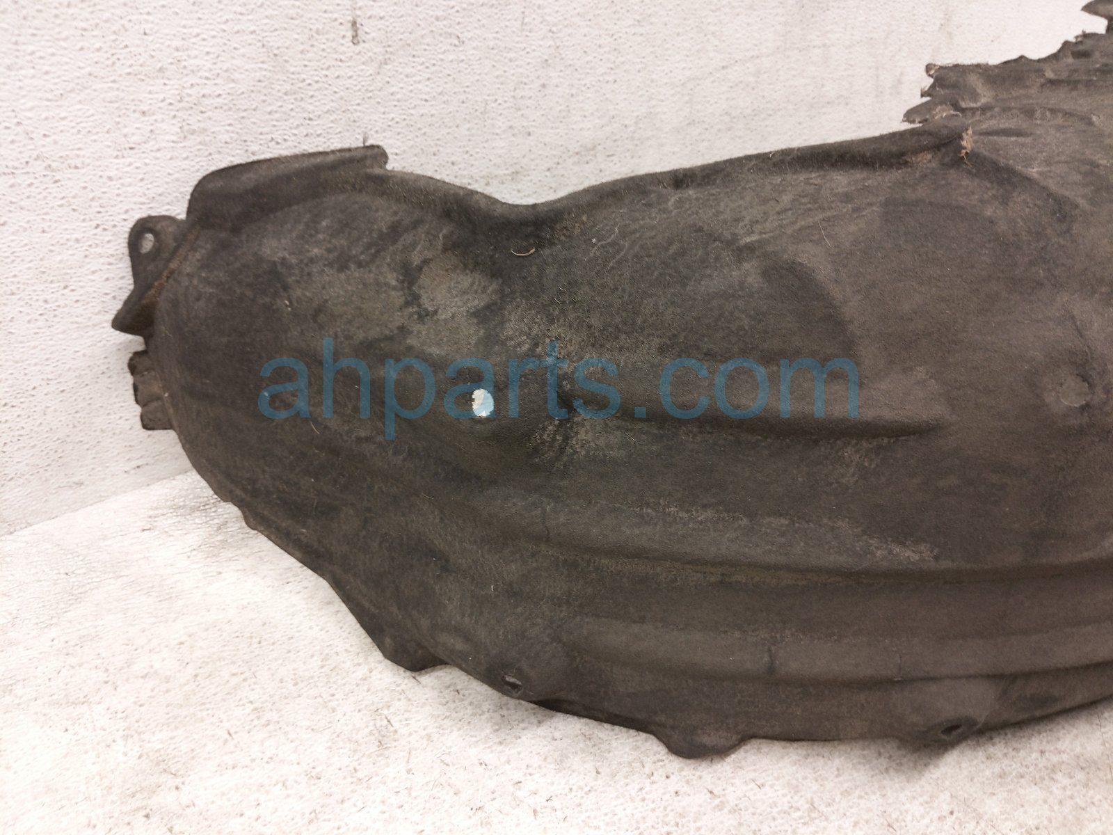 2020 Toyota Highlander Rear Driver Inner Fender Liner 65638 0E070 Replacement 2020 Toyota Highlander Rear Driver Inner Fender Liner 65638 0E070 Replacement thumbnail