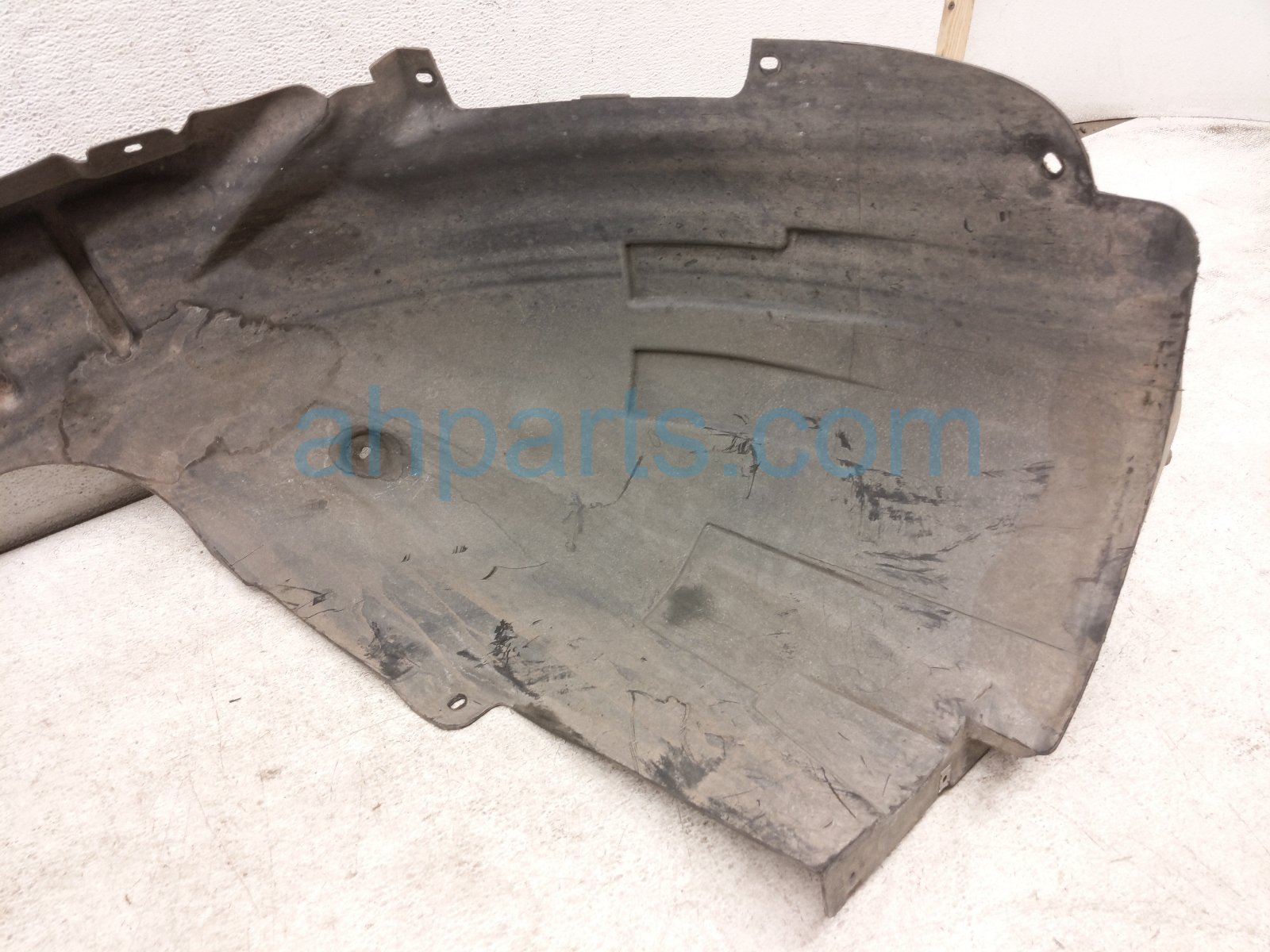 2024 Volkswagen Taos Front Passenger Inner Fender Liner 2GJ 805 912 E Replacement 2024 Volkswagen Taos Front Passenger Inner Fender Liner 2GJ 805 912 E Replacement thumbnail