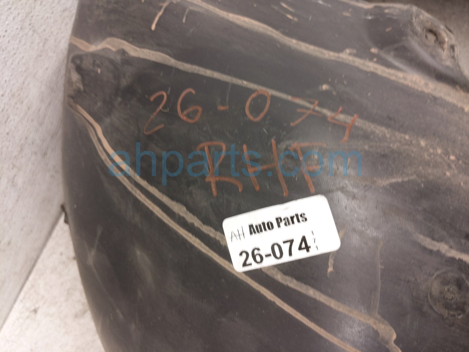 2024 Volkswagen Taos Front Passenger Inner Fender Liner 2GJ 805 912 E Replacement 2024 Volkswagen Taos Front Passenger Inner Fender Liner 2GJ 805 912 E Replacement thumbnail