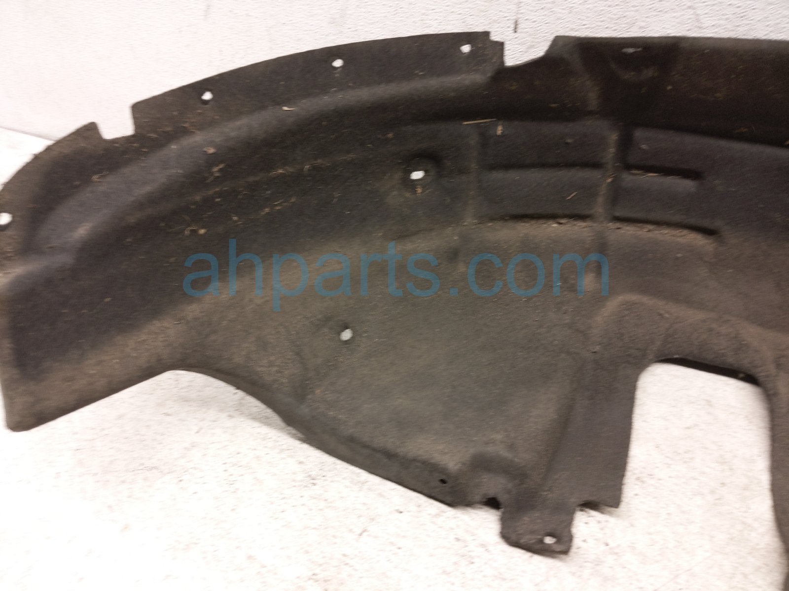 2015 Audi Q5 Audi Rear Passenger Inner Fender Liner 8R0 810 172 C Replacement 2015 Audi Q5 Audi Rear Passenger Inner Fender Liner 8R0 810 172 C Replacement thumbnail
