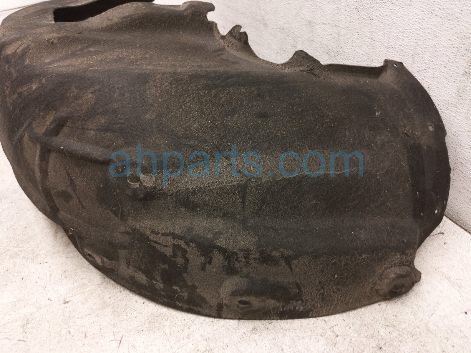 2015 Audi Q5 Audi Rear Passenger Inner Fender Liner 8R0 810 172 C Replacement 2015 Audi Q5 Audi Rear Passenger Inner Fender Liner 8R0 810 172 C Replacement thumbnail