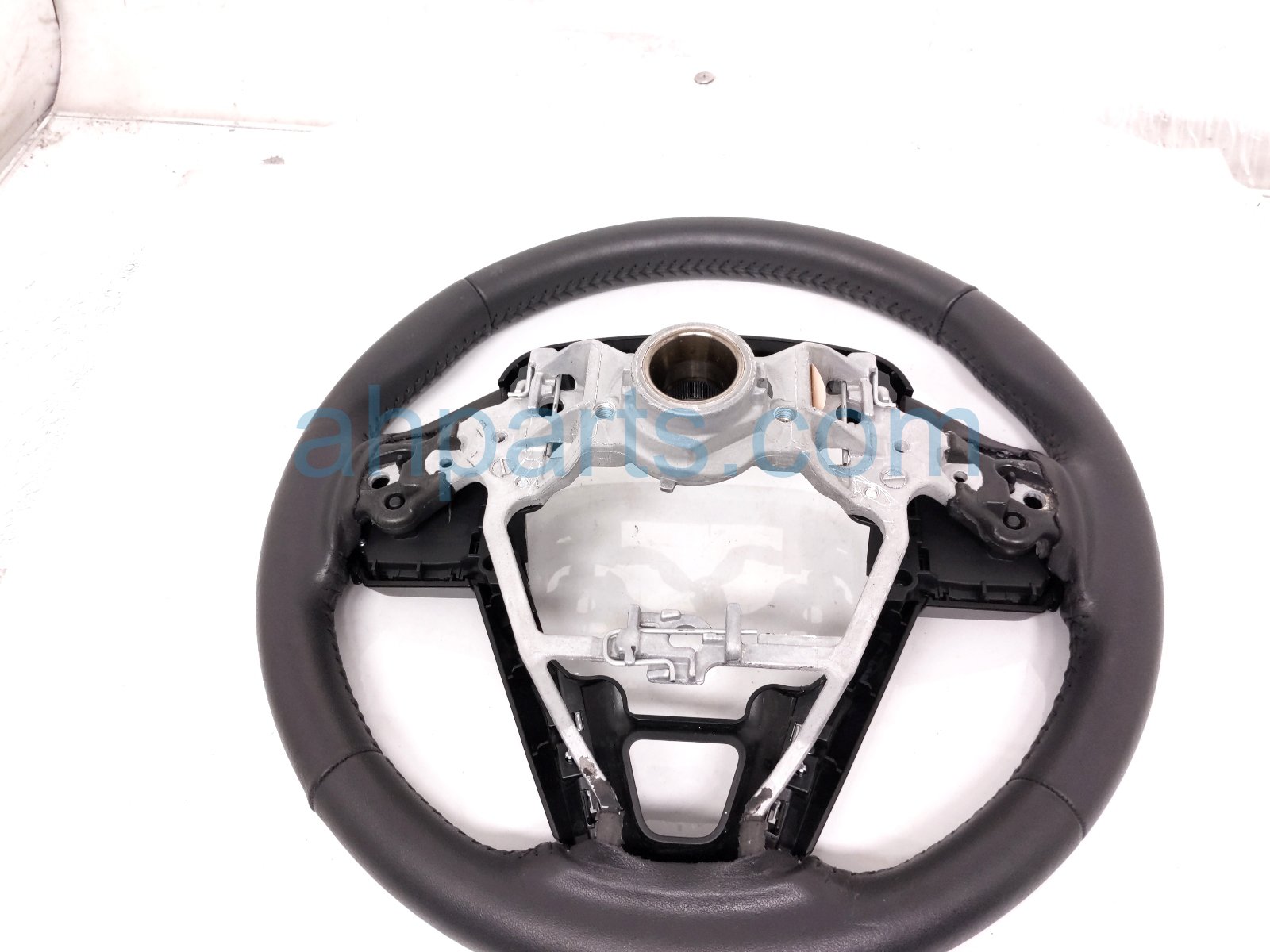 2024 Toyota Rav 4 Steering Wheel Black Xle 45100 0R190 C0 Replacement 2024 Toyota Rav 4 Steering Wheel Black Xle 45100 0R190 C0 Replacement thumbnail