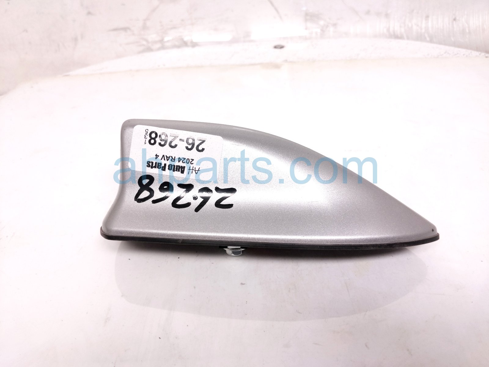 2024 Toyota Rav 4 Antenna Roof Mtd Shark Fin Silve 86760 0A020 Replacement 2024 Toyota Rav 4 Antenna Roof Mtd Shark Fin Silve 86760 0A020 Replacement thumbnail