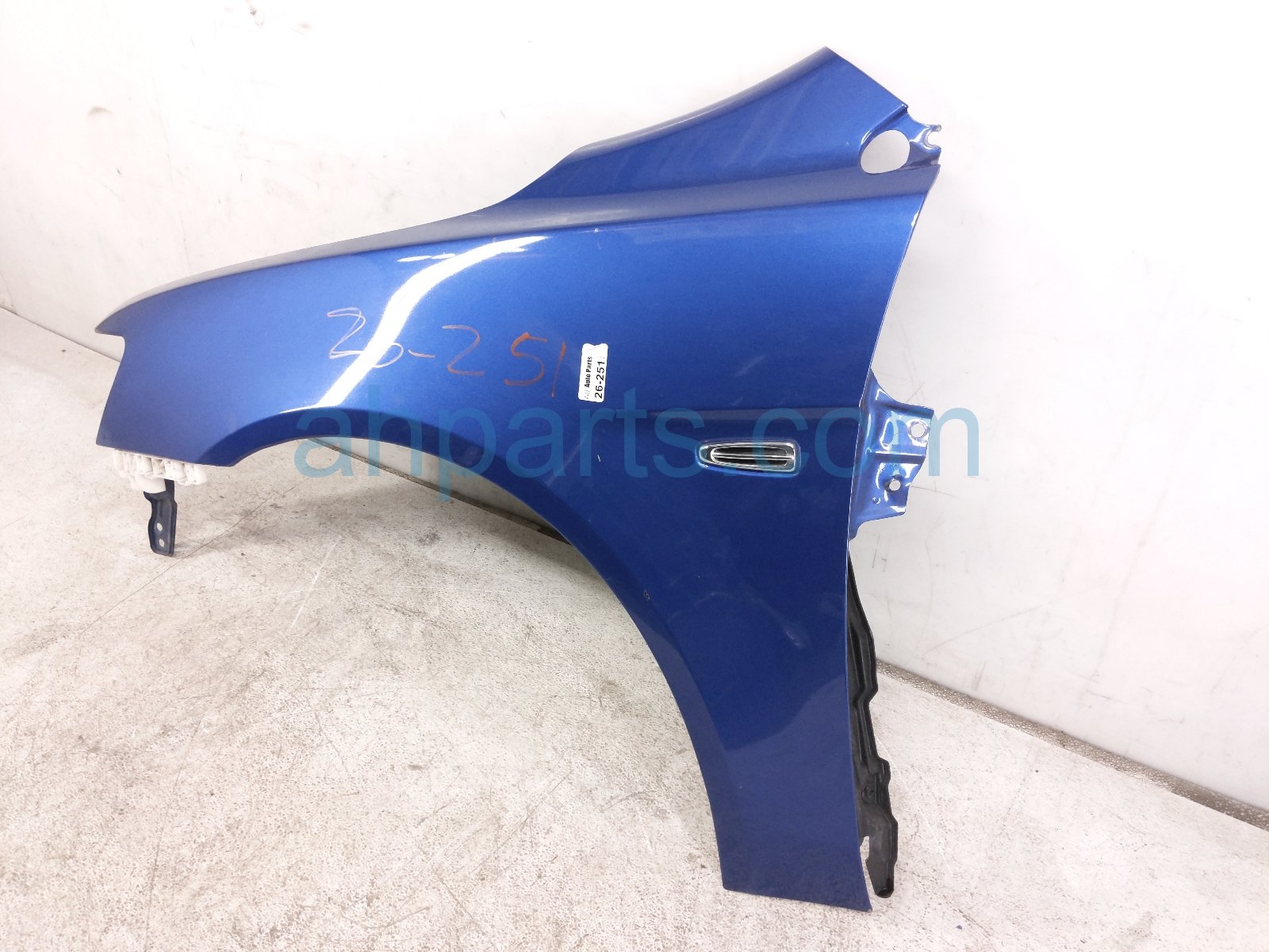 2015 Mitsubishi Lancermit Front Driver Fender Afmkt Blue MB10075BLQ Replacement 2015 Mitsubishi Lancermit Front Driver Fender Afmkt Blue MB10075BLQ Replacement thumbnail