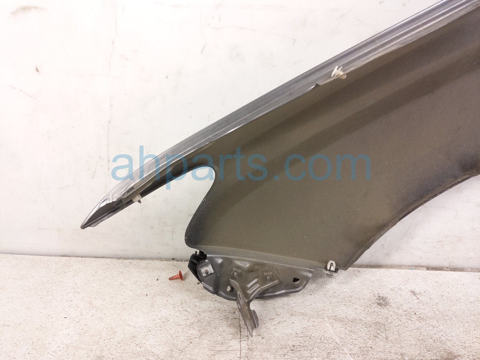 2015 Lexus Rx450h Front Passenger Fender Grey 53811 0E070 Replacement 2015 Lexus Rx450h Front Passenger Fender Grey 53811 0E070 Replacement thumbnail