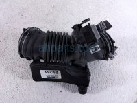 Toyota AIR CLEANER INTAKE TUBE W/RESONATOR Toyota AIR CLEANER INTAKE TUBE W/RESONATOR