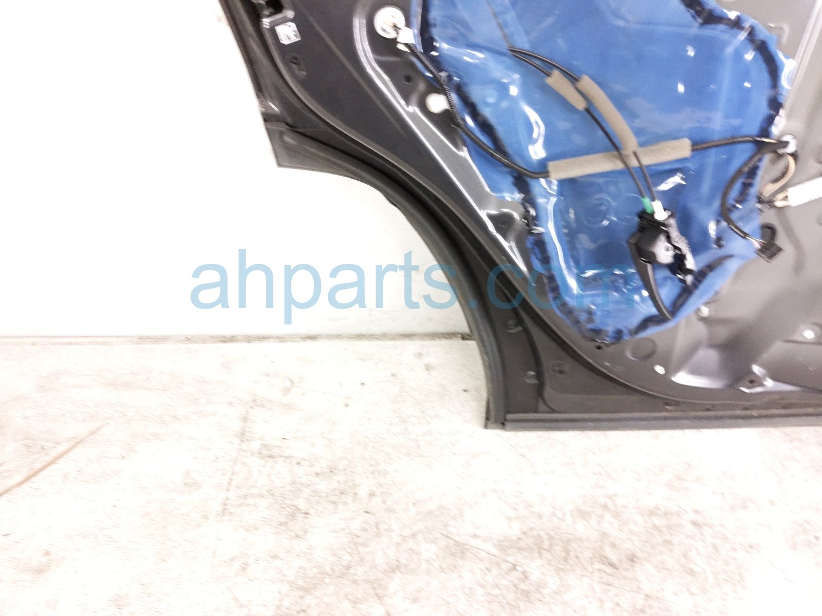 2019 Toyota Rav 4 Rear Driver Door Grey No Inside Trim 67004 0R121 Replacement 2019 Toyota Rav 4 Rear Driver Door Grey No Inside Trim 67004 0R121 Replacement thumbnail