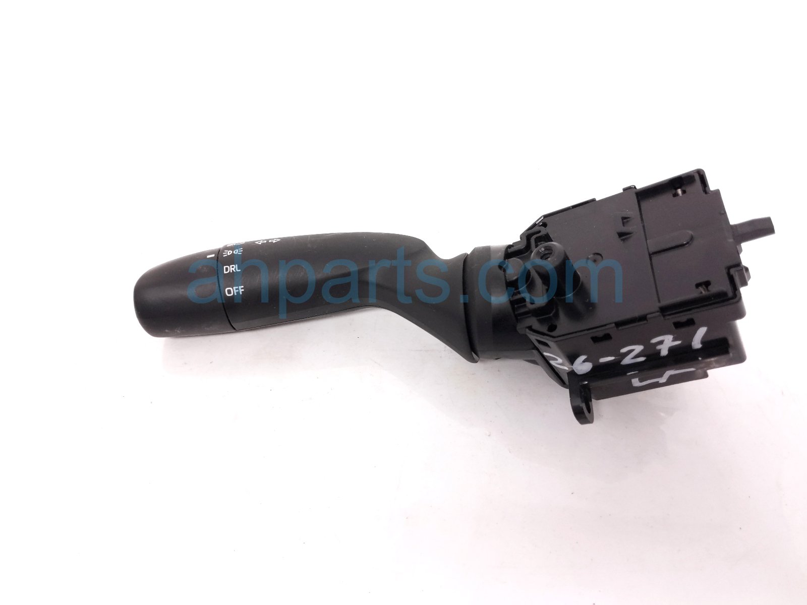 Toyota HEADLAMP / SIGNAL COLUMN SWITCH