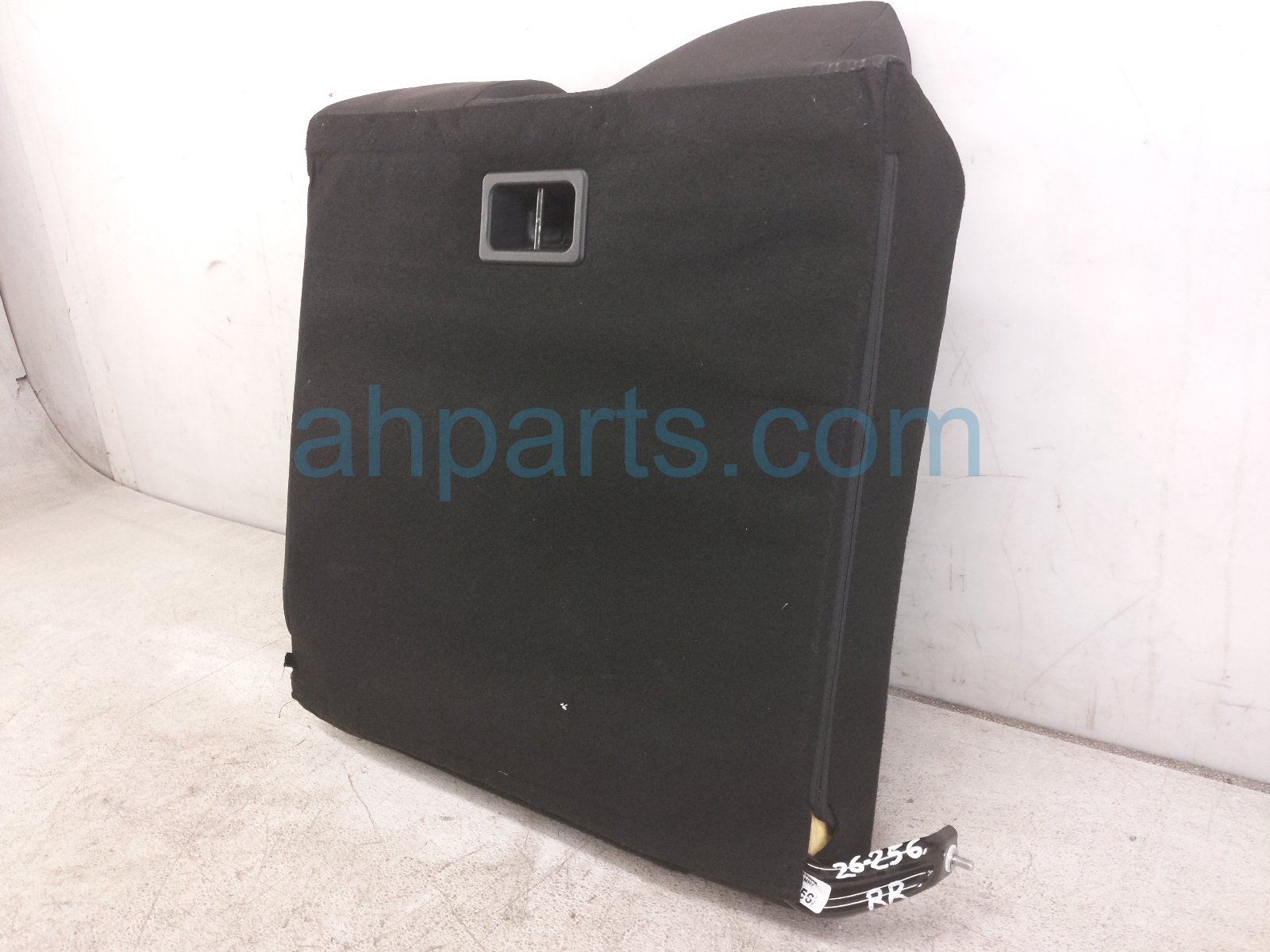 2026 Toyota Camry (2nd Row) Rear Passenger Seat Back W/armrest Black 71077 AQ030 C1 Replacement 2026 Toyota Camry (2nd Row) Rear Passenger Seat Back W/armrest Black 71077 AQ030 C1 Replacement thumbnail