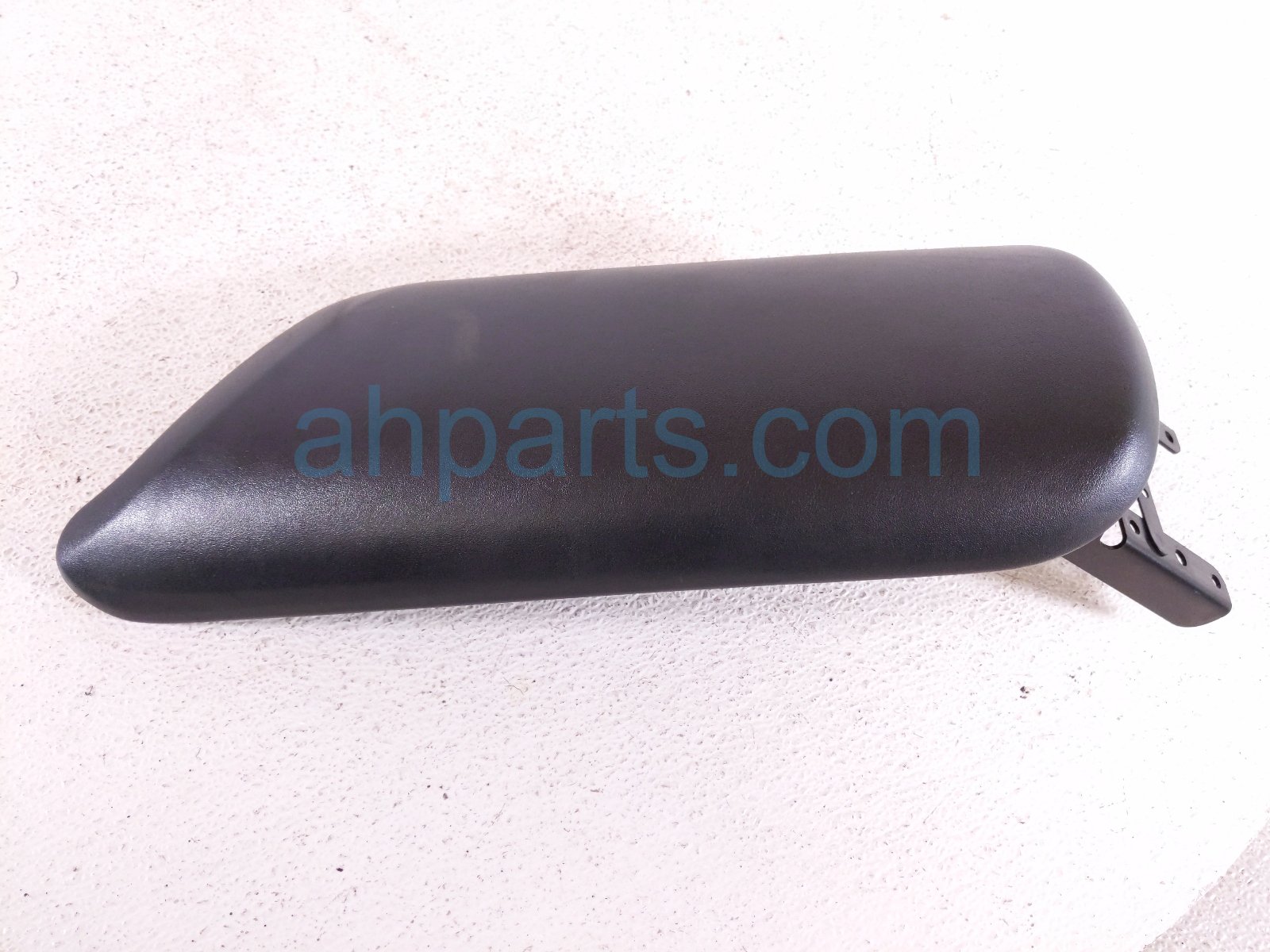 2021 Toyota C HR Center Console Lid/armrest Black 58905 10030 C0 Replacement 2021 Toyota C HR Center Console Lid/armrest Black 58905 10030 C0 Replacement thumbnail