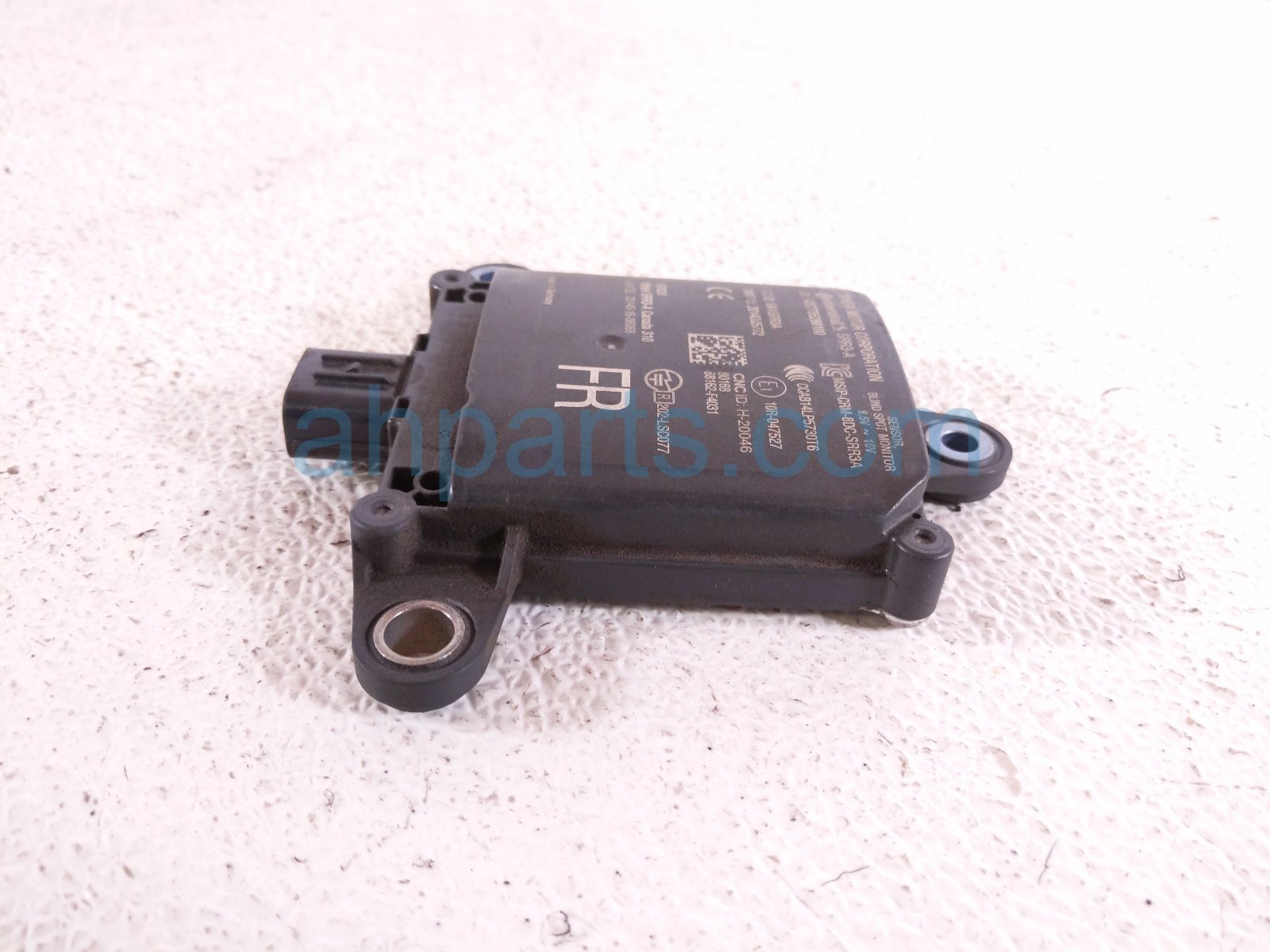 2021 Toyota C HR Rear Driver Blind Spot Radar Sensor 88162 F4031 Replacement 2021 Toyota C HR Rear Driver Blind Spot Radar Sensor 88162 F4031 Replacement thumbnail
