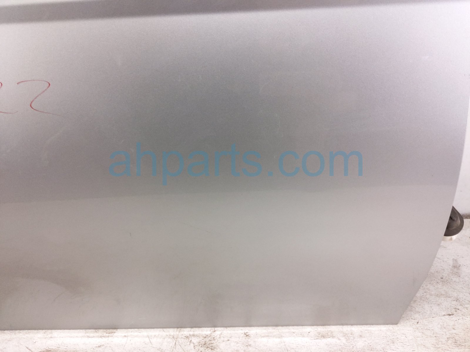 2018 Toyota Camry Front Passenger Door Silver No Mirror/trim 67001 33231 Replacement 2018 Toyota Camry Front Passenger Door Silver No Mirror/trim 67001 33231 Replacement thumbnail