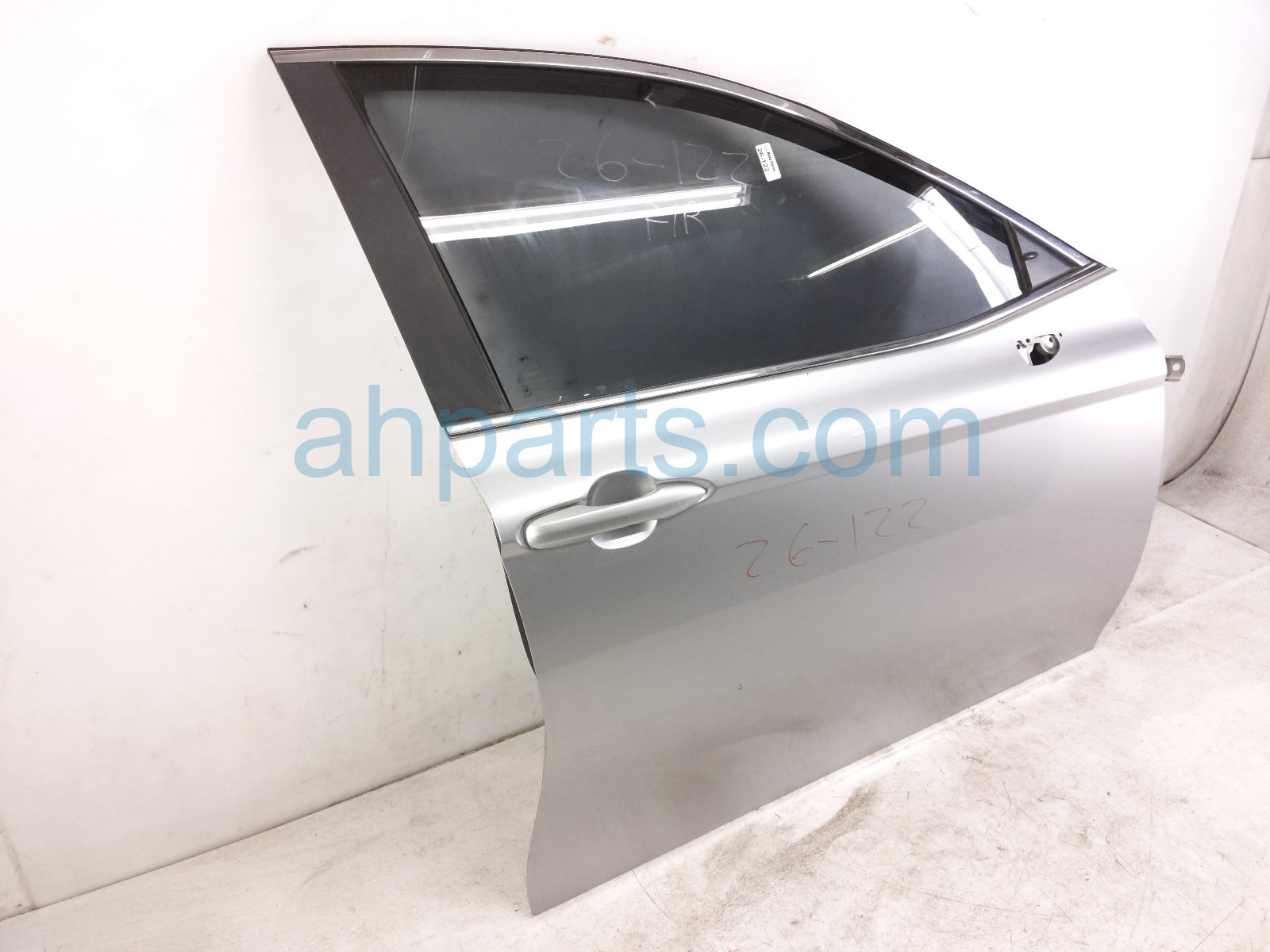 2018 Toyota Camry Front Passenger Door Silver No Mirror/trim 67001 33231 Replacement 2018 Toyota Camry Front Passenger Door Silver No Mirror/trim 67001 33231 Replacement thumbnail