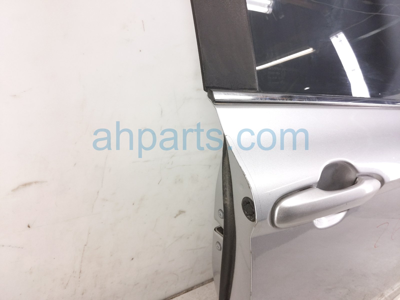 2018 Toyota Camry Front Passenger Door Silver No Mirror/trim 67001 33231 Replacement 2018 Toyota Camry Front Passenger Door Silver No Mirror/trim 67001 33231 Replacement thumbnail