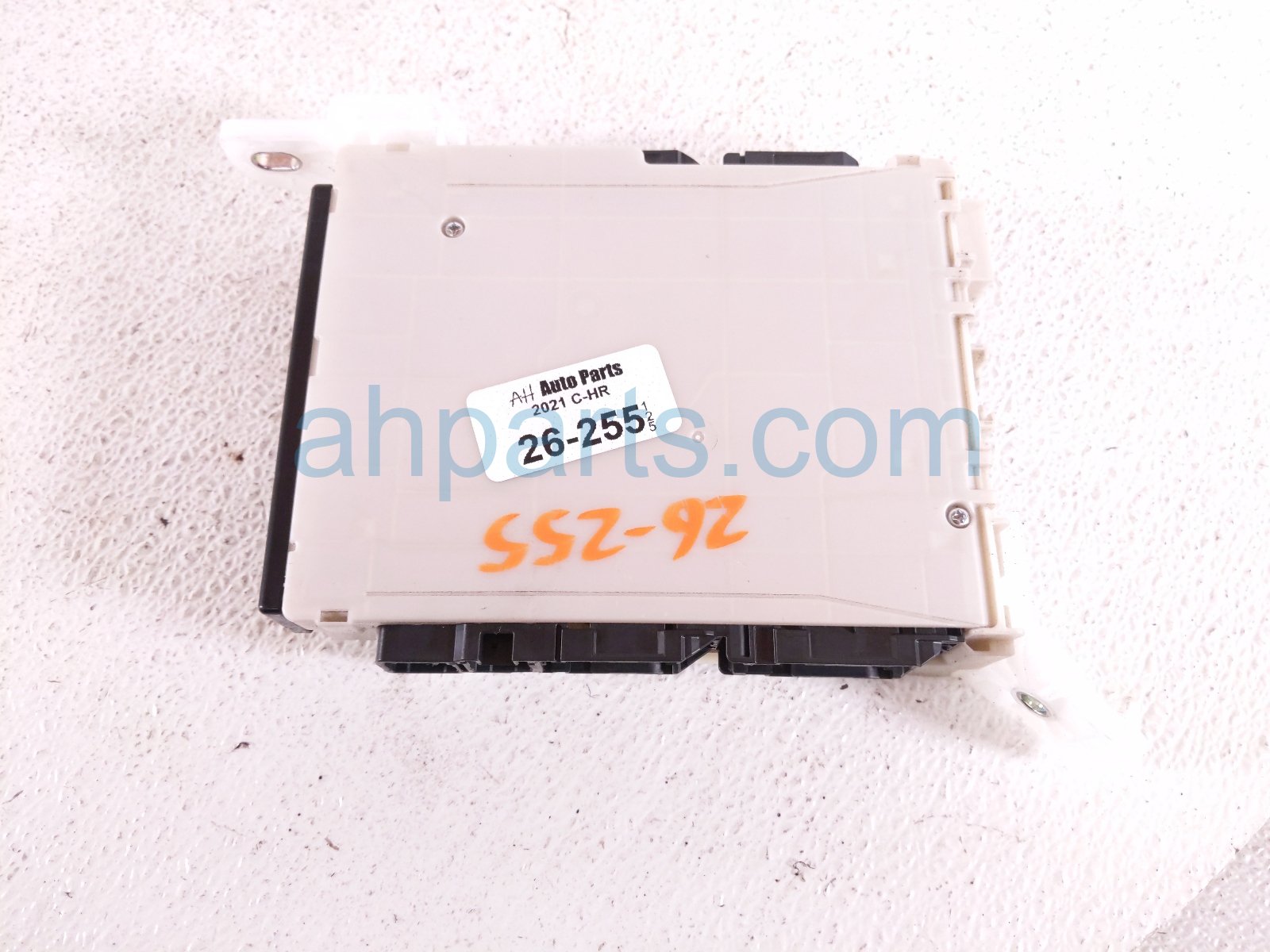 2021 Toyota C HR Multiplex Body Control Module 89221 10070 Replacement 2021 Toyota C HR Multiplex Body Control Module 89221 10070 Replacement thumbnail