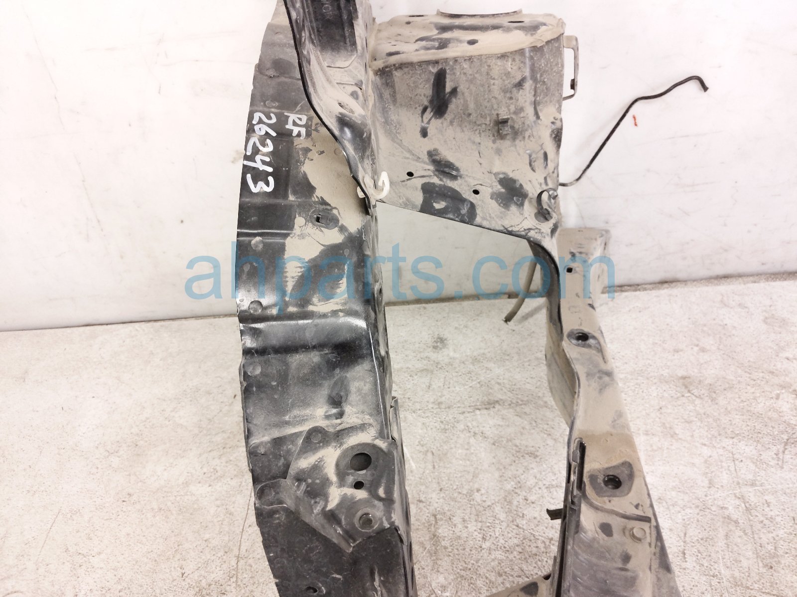 2023 Honda HR V Passenger Apron Frame Rail Cut Black 60810 3W0 315ZZ Replacement 2023 Honda HR V Passenger Apron Frame Rail Cut Black 60810 3W0 315ZZ Replacement thumbnail