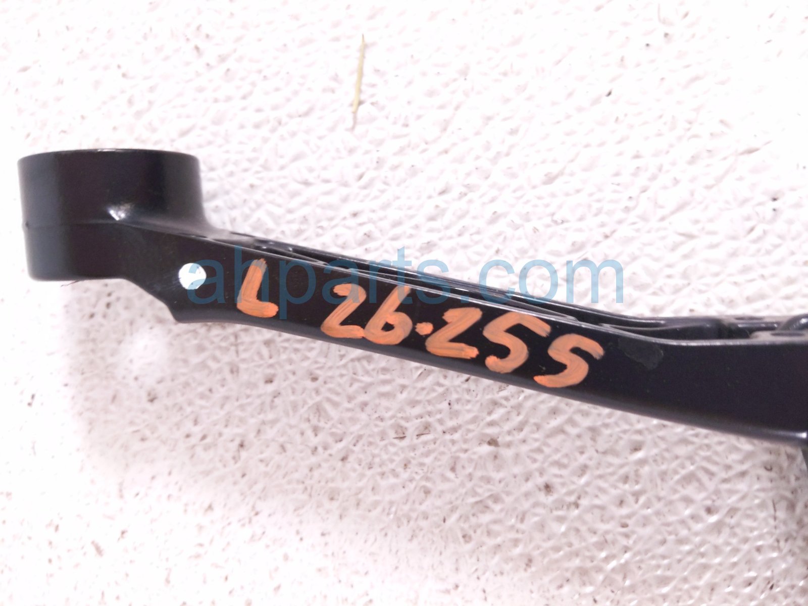 2021 Toyota C HR Driver Windshield Wiper Arm *japan 85221 10170 Replacement 2021 Toyota C HR Driver Windshield Wiper Arm *japan 85221 10170 Replacement thumbnail