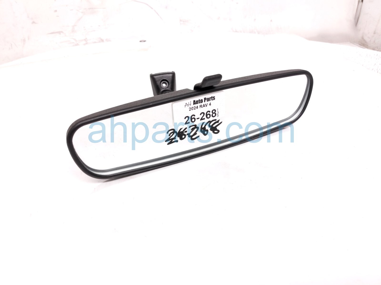 Toyota INSIDE / INTERIOR REAR VIEW MIRROR
