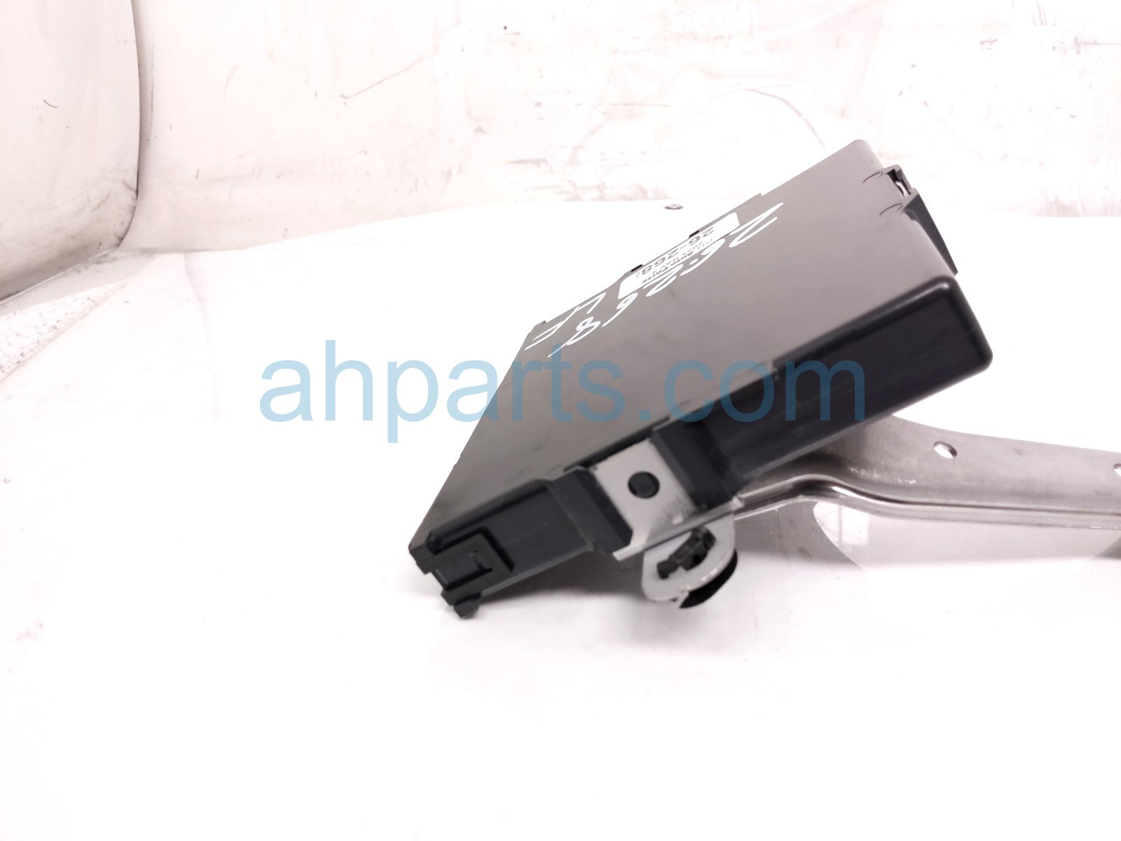 2024 Toyota Rav 4 Engine Stop Start Control Module 89260 0R080 Replacement 2024 Toyota Rav 4 Engine Stop Start Control Module 89260 0R080 Replacement thumbnail