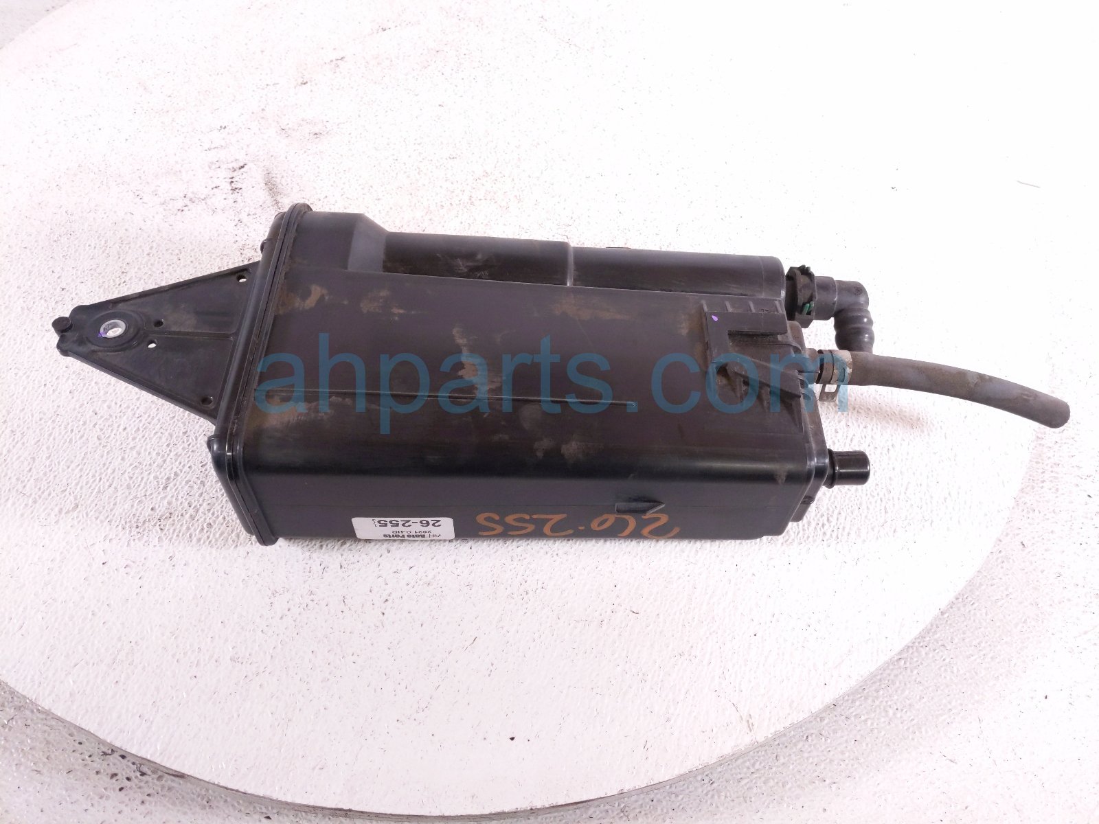 2021 Toyota C HR Fuel Vapor Charcoal Canister 2.0l 77740 10160 Replacement 2021 Toyota C HR Fuel Vapor Charcoal Canister 2.0l 77740 10160 Replacement thumbnail