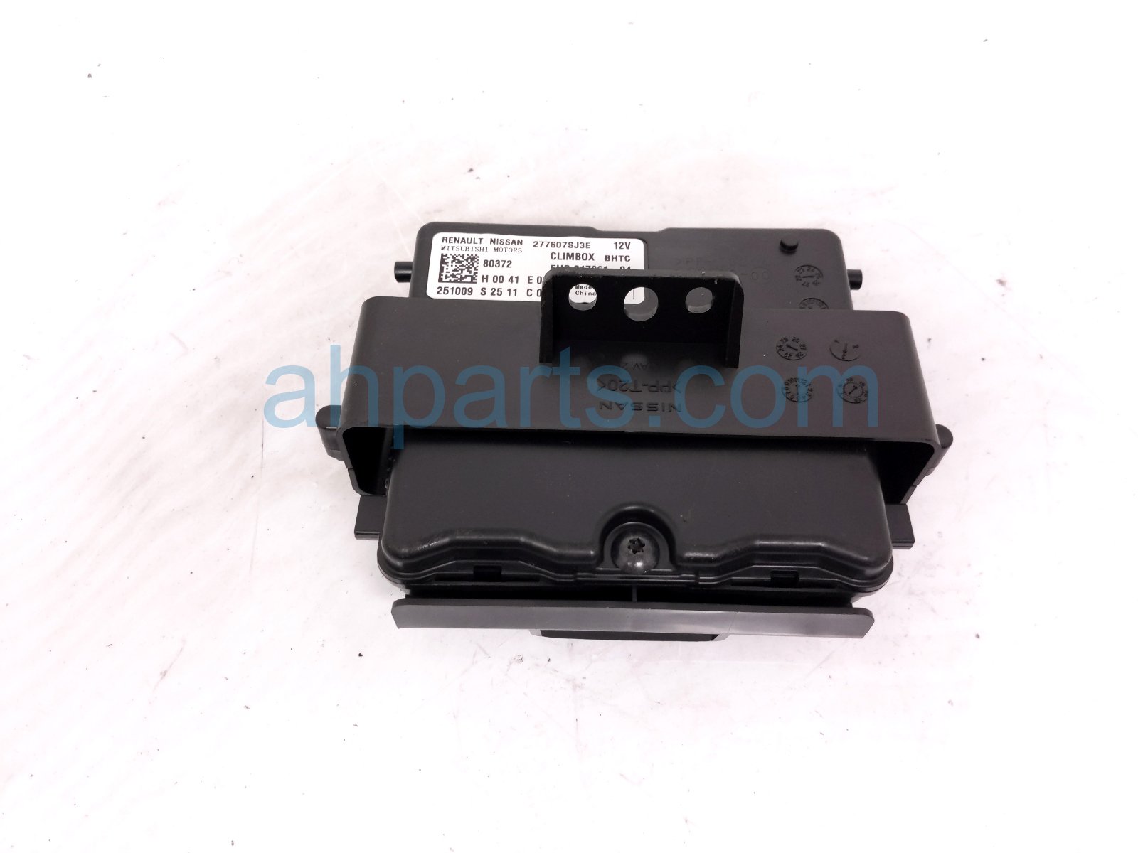 Nissan A/C AMPLIFIER CONTROL MODULE