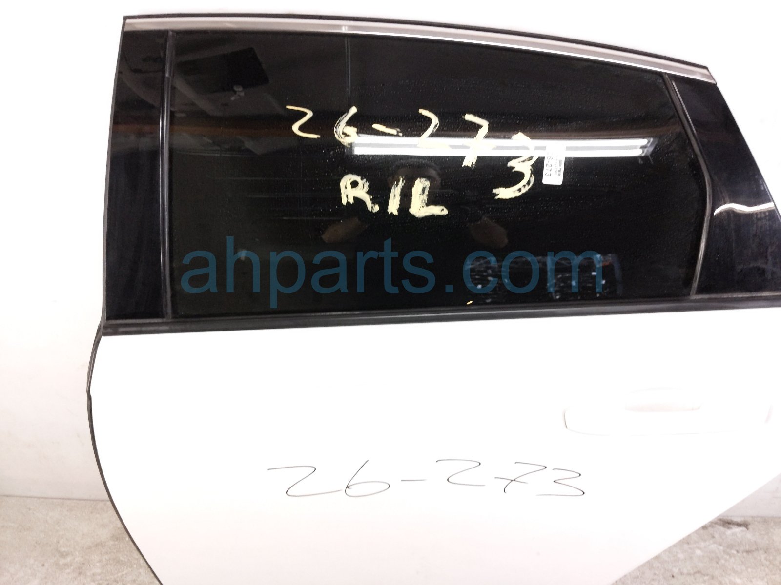 2024 Honda Accord Rear Driver Door White No Inside Trim 67550 30A A00ZZ Replacement 2024 Honda Accord Rear Driver Door White No Inside Trim 67550 30A A00ZZ Replacement thumbnail