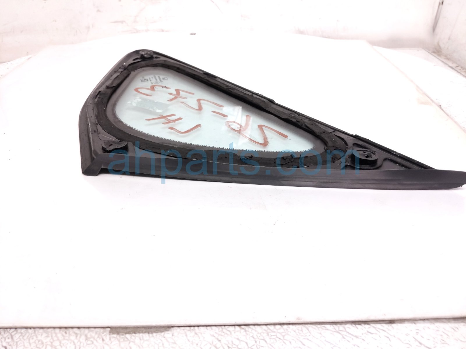 2024 Honda Accord Driver Quarter Window Glass 73550 30A A01 Replacement 2024 Honda Accord Driver Quarter Window Glass 73550 30A A01 Replacement thumbnail