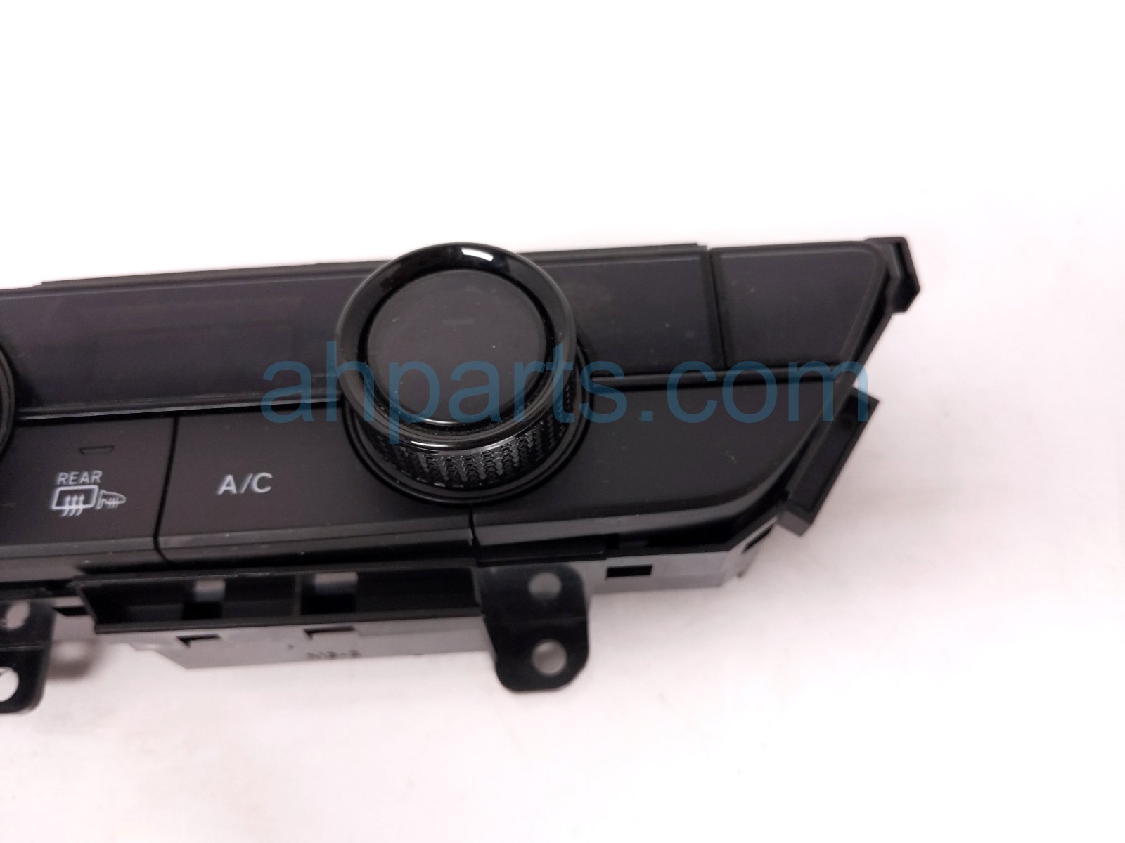 2024 Honda Accord Temperature Climate Heater/ac Control(on Dash) Ex 79610 30A A71ZA Replacement 2024 Honda Accord Temperature Climate Heater/ac Control(on Dash) Ex 79610 30A A71ZA Replacement thumbnail