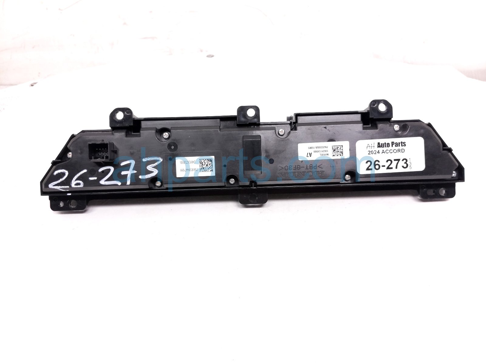 2024 Honda Accord Temperature Climate Heater/ac Control(on Dash) Ex 79610 30A A71ZA Replacement 2024 Honda Accord Temperature Climate Heater/ac Control(on Dash) Ex 79610 30A A71ZA Replacement thumbnail